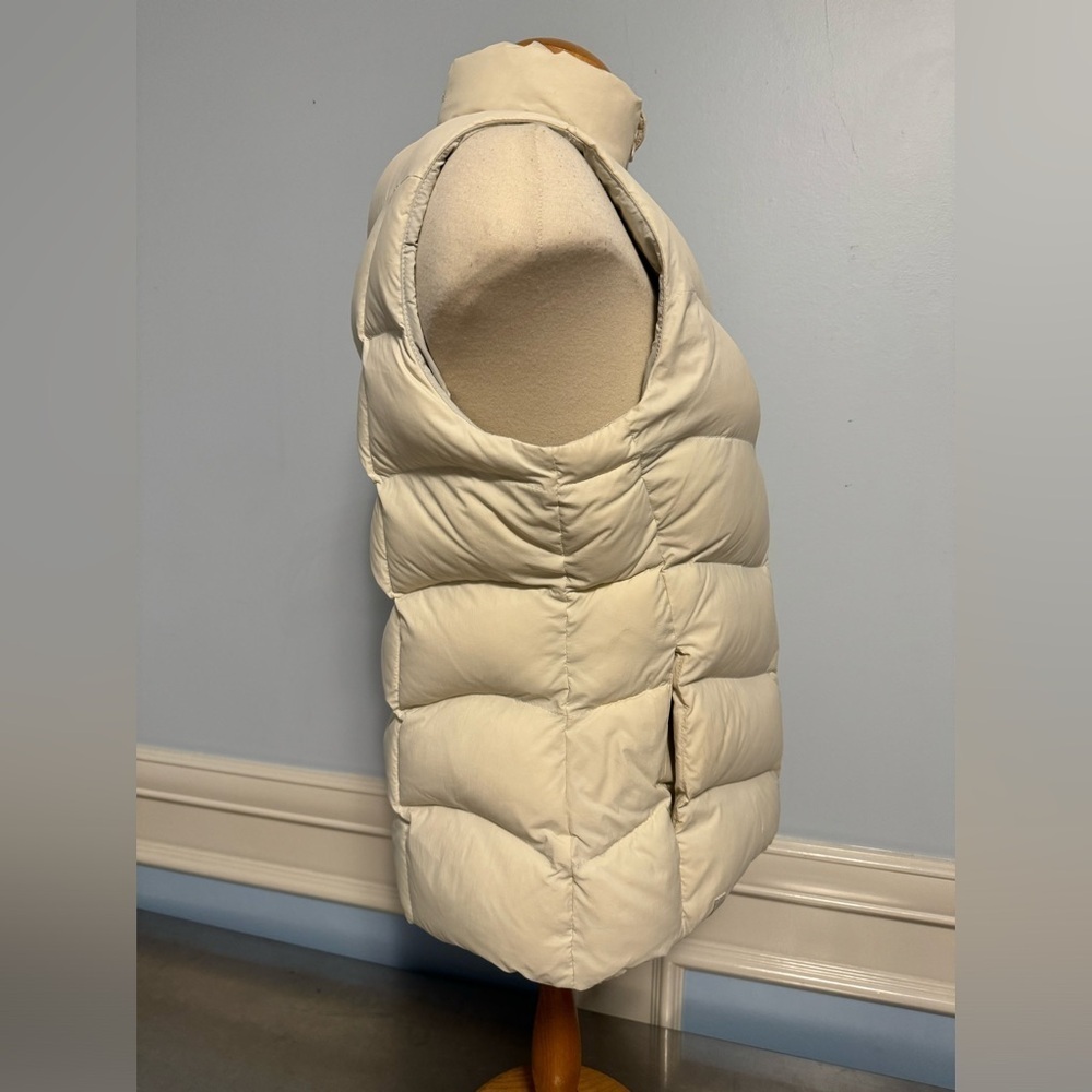 Windriver puffy vest - Picture 2 of 12